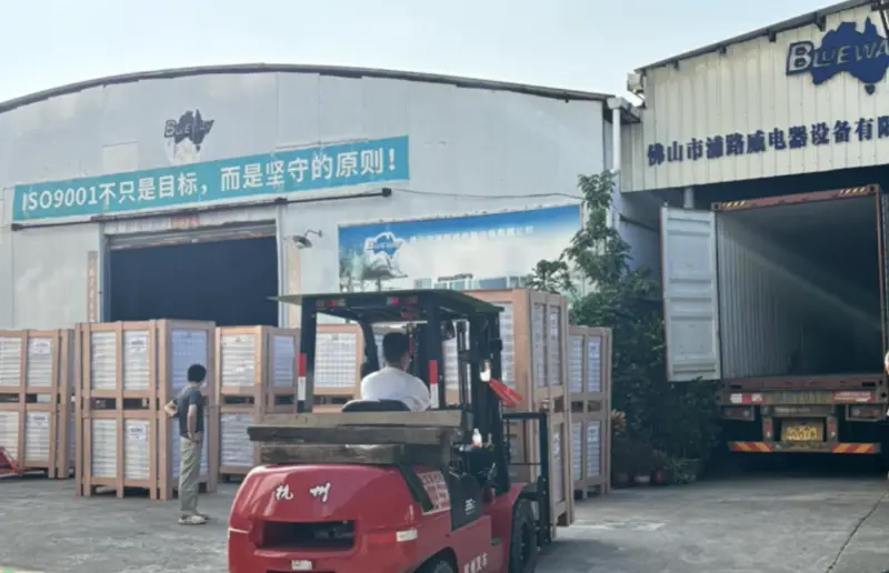 ہمارے کلیدی مؤکل کے لئے فوری گرم پانی کا ہیٹ پمپ۔